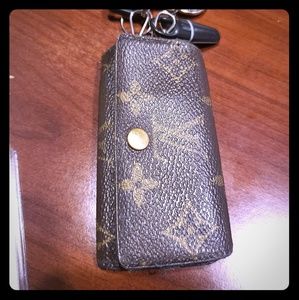 Louis vuitton 4 key cles